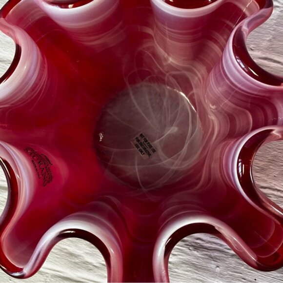 Murano Red White Cristal Swirl Handerkerchief Bowl/Vase Hand Blown - Picture 5 of 13